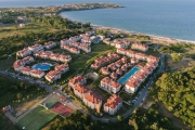 Снимка Green Life Beach Resort